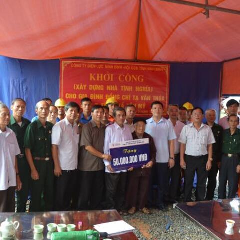 Hội Cựu chiến binh tỉnh phối hợp với Công ty Điện lực tỉnh Ninh bình  tổ chức Lễ khởi công Nhà tình nghĩa cho Cựu chiến binh có hoàn cảnh khó khăn